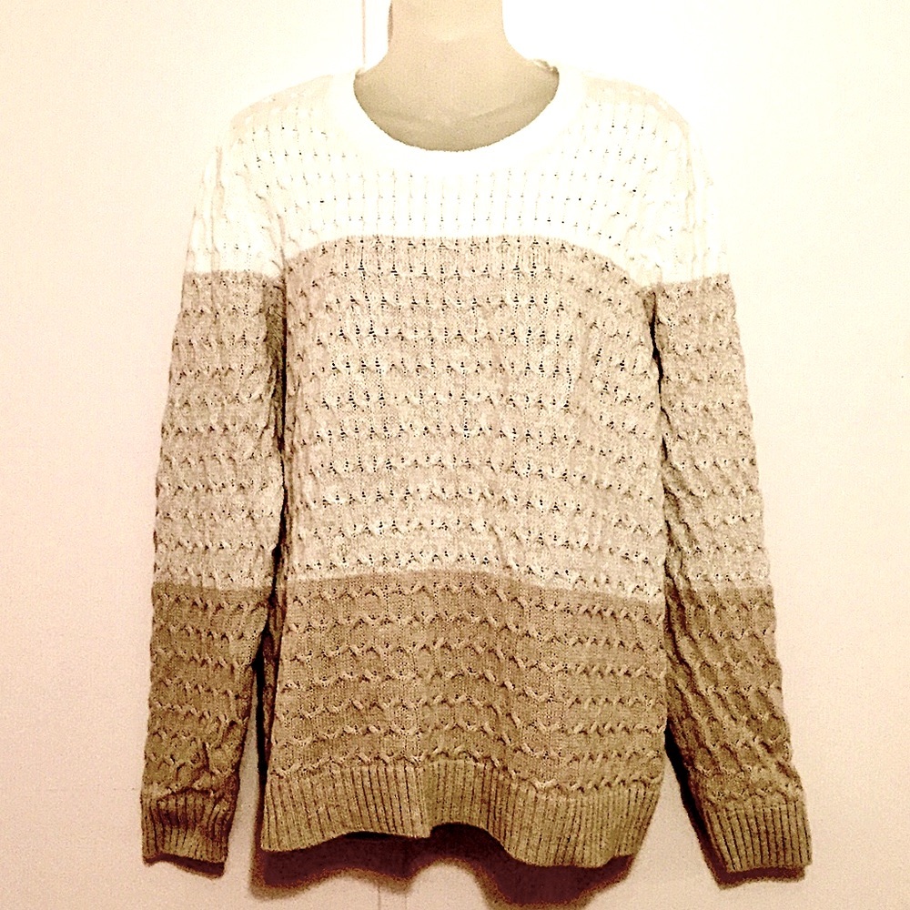 Croft & Barrow beige/tan 3-tone cable knit sweater